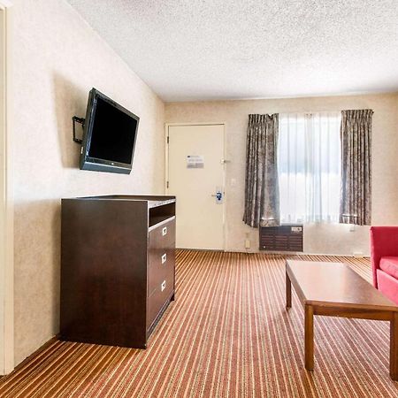 Rodeway Inn & Suites El Cajon San Diego East 外观 照片
